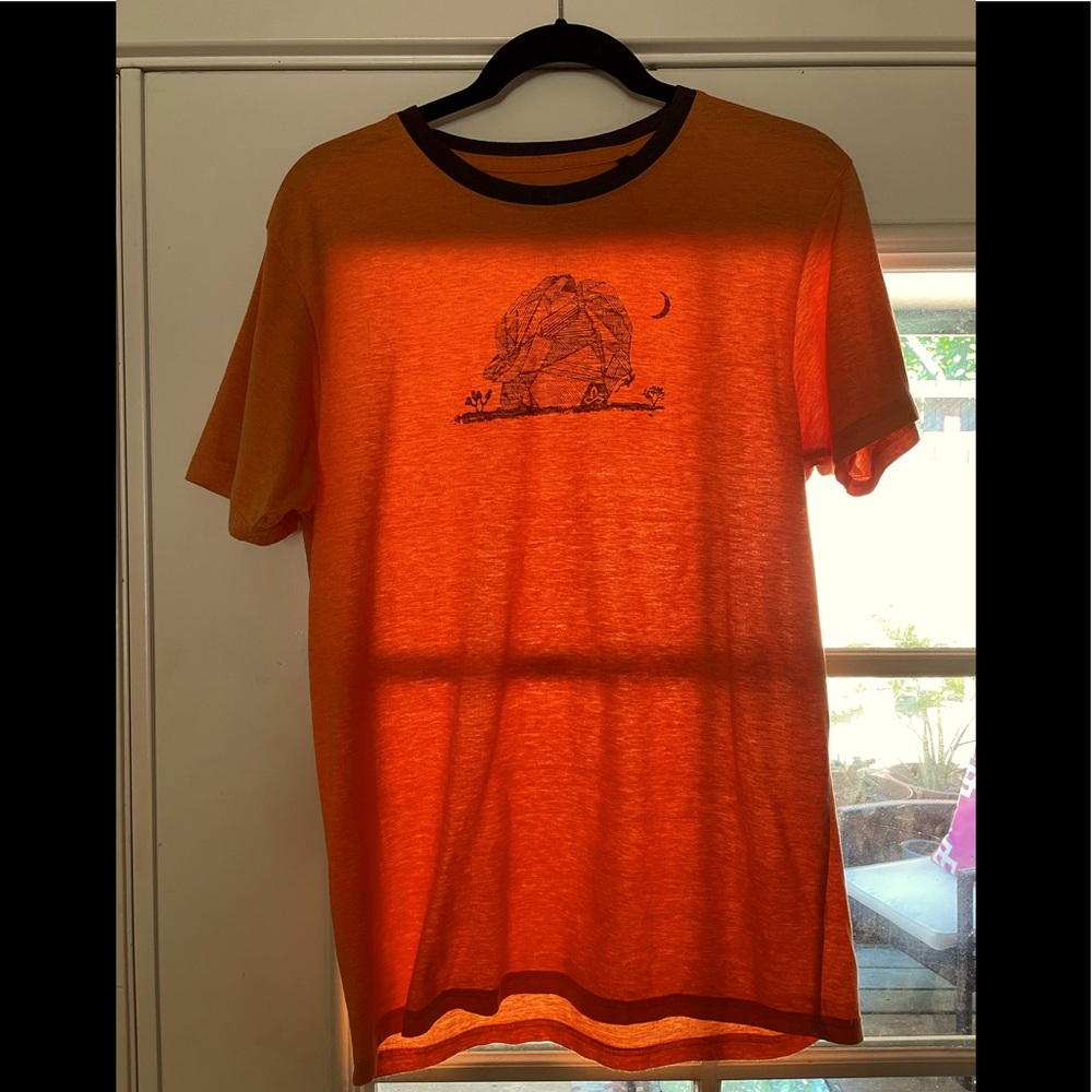 Prana graphic super soft tee